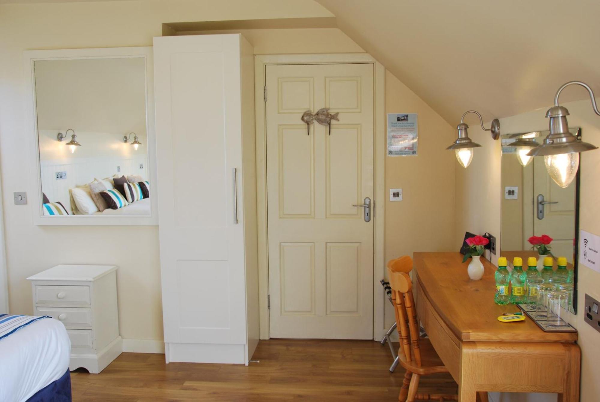 Teach Cruachan Large-Group Holiday Home Dooagh Exterior photo