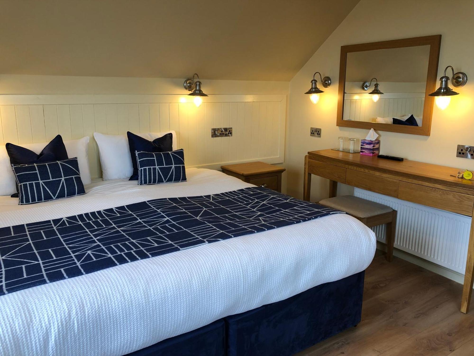 Teach Cruachan Large-Group Holiday Home Dooagh Exterior photo