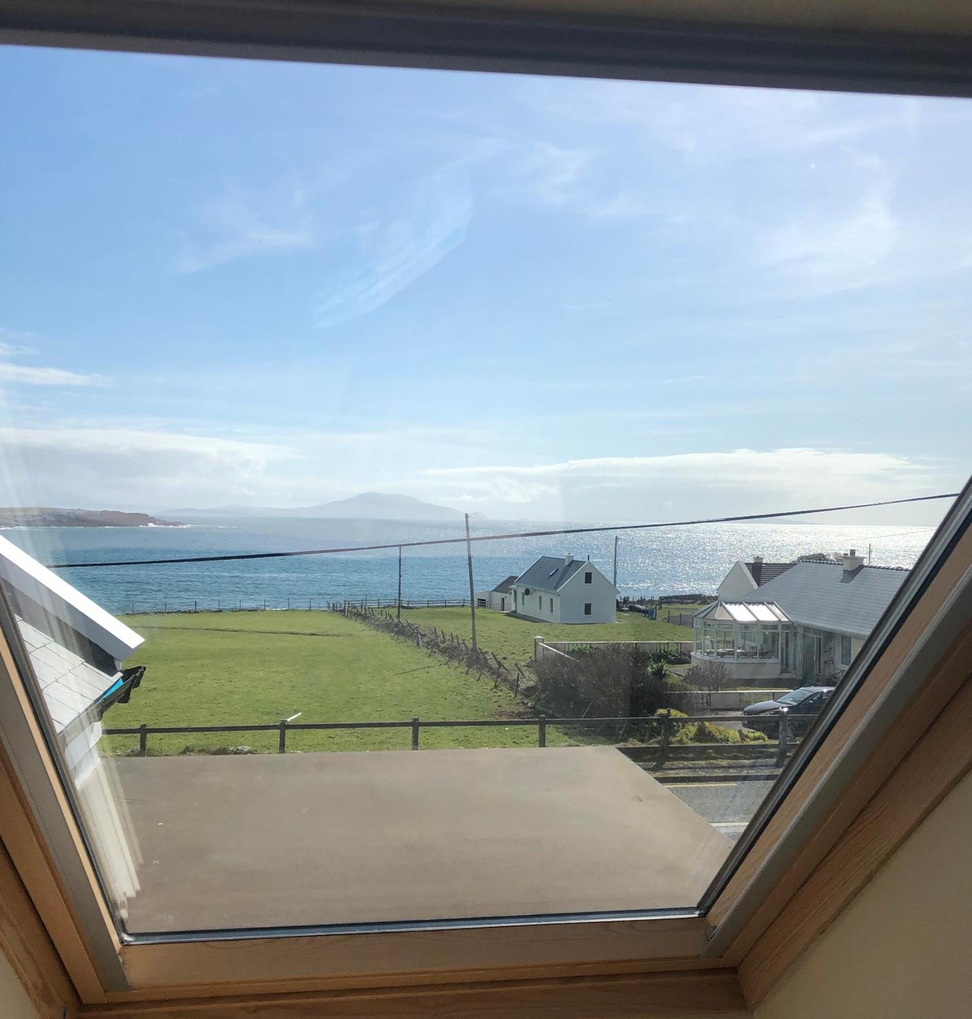Teach Cruachan Large-Group Holiday Home Dooagh Exterior photo